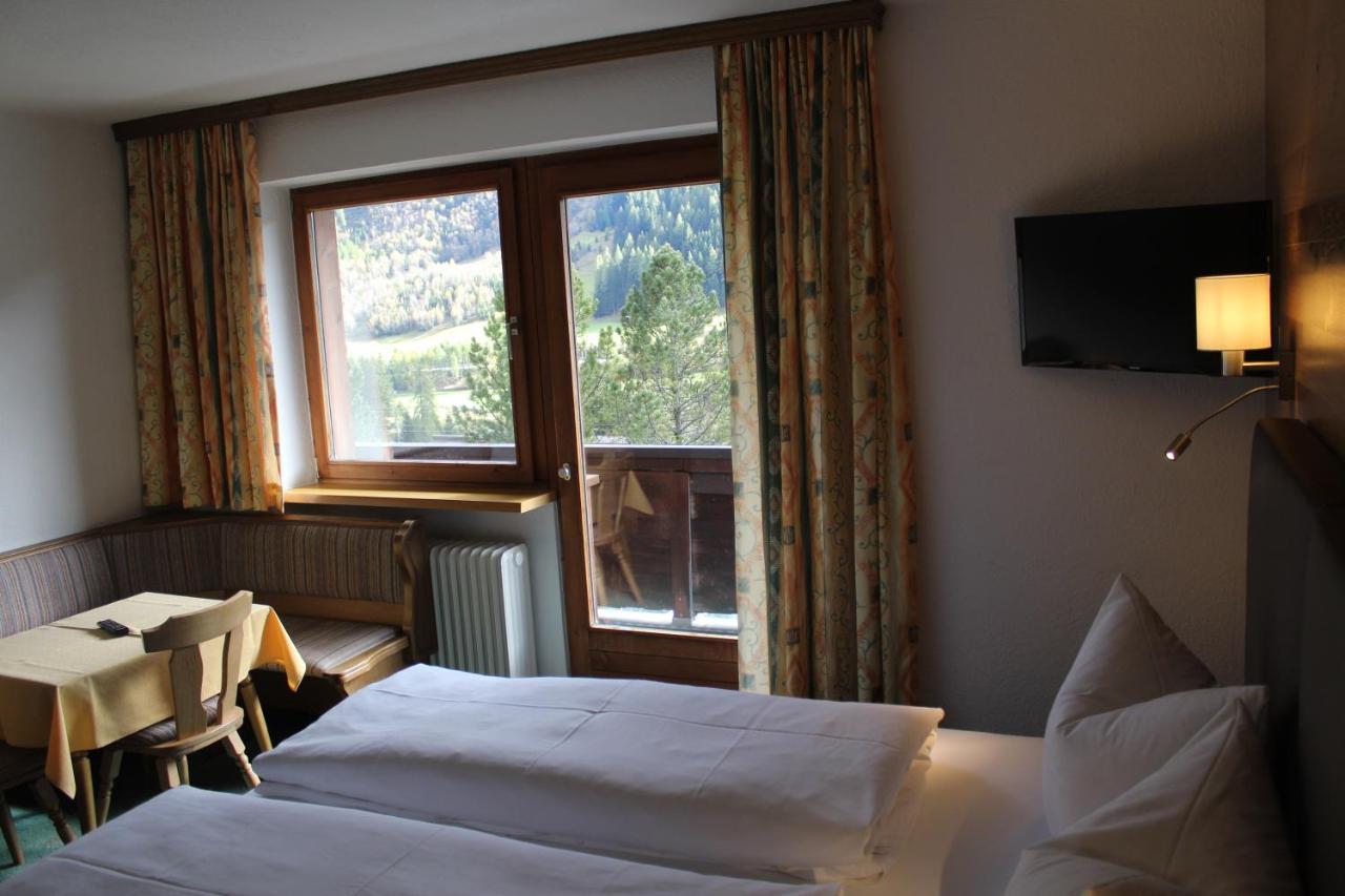 Pension Jaegerhof Sankt Anton am Arlberg Exterior foto